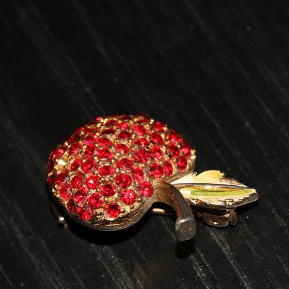 APPLE Rhinestone Brooch Pin - J.J. Jonette Jewelry Company SIGNED - Picture 5 of 8